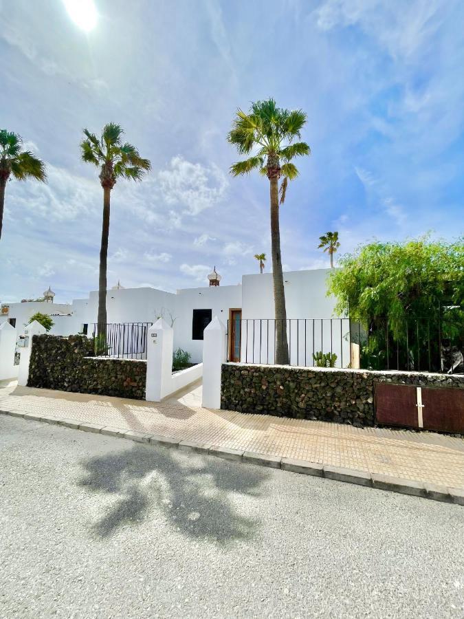 فيلا Casahost Townhouse Lise بويرتو ذيل كارمين المظهر الخارجي الصورة